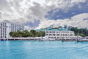 Avillion Admiral Cove
