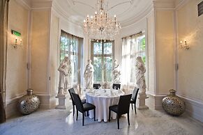 Platinum Palace Boutique Hotel & SPA