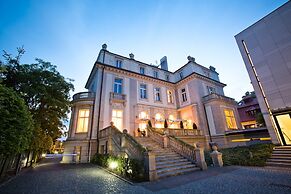 Platinum Palace Boutique Hotel & SPA