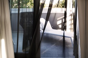 Q Hotel