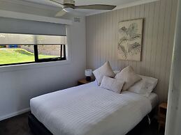 Georges Bay Apartments