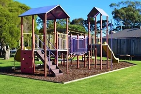 Georges Bay Apartments