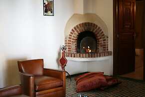 Riad Laaroussa