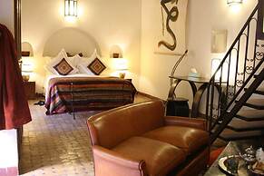 Riad Laaroussa