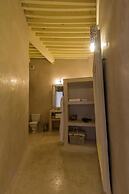 Riad Laaroussa