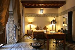 Riad Laaroussa