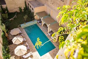 Riad Laaroussa