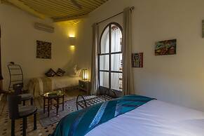 Riad Laaroussa