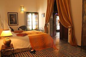 Riad Laaroussa