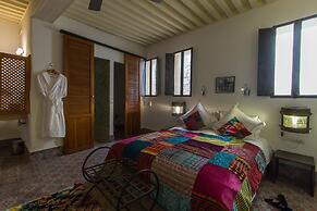 Riad Laaroussa
