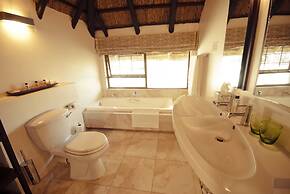 Lourie Lodge