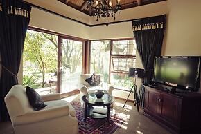Lourie Lodge