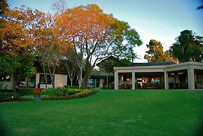 Lourie Lodge