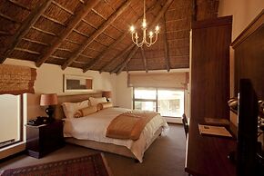 Lourie Lodge
