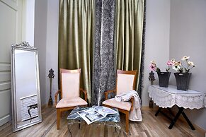 Theatre Boutique Aparthotel
