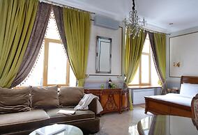 Theatre Boutique Aparthotel