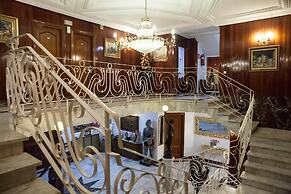 Hotel Antoyana