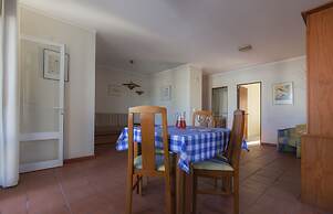 Marina Plaza - Apartments