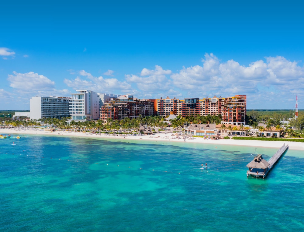 Villa del Palmar Cancun Luxury Beach Resort & Spa