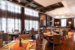 Radisson Suites Bangkok Sukhumvit