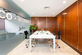Radisson Suites Bangkok Sukhumvit