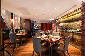 Radisson Suites Bangkok Sukhumvit