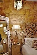 Chapel 5 Suites