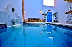 Chapel 5 Suites
