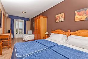 Hotel Al Andalus
