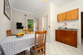 Marina Apartments