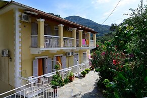 Marina Apartments