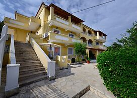 Marina Apartments