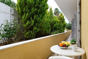 Marina Apartments