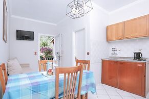 Marina Apartments