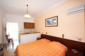 Marina Apartments