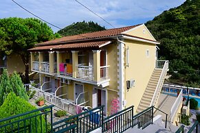 Marina Apartments