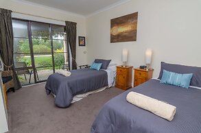 The Summit Lodge