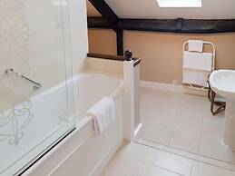 Guyers House Hotel