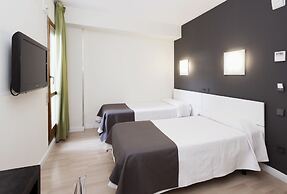 Hostal Joaquín Costa Un Punto Chic