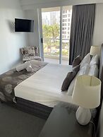 Crest Apartments