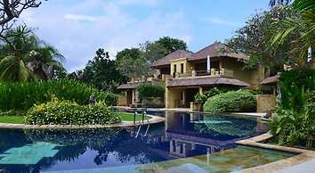 Pool Villa Merumatta Senggigi