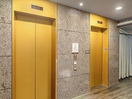 CHECK inn Taipei Xinyi