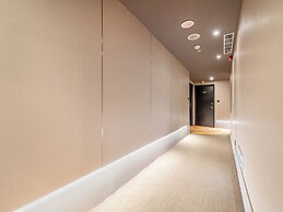 CHECK inn Taipei Xinyi