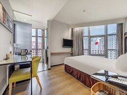CHECK inn Taipei Xinyi