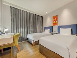 CHECK inn Taipei Xinyi