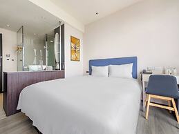 CHECK inn Taipei Xinyi