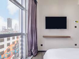 CHECK inn Taipei Xinyi