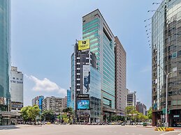 CHECK inn Taipei Xinyi