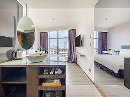 CHECK inn Taipei Xinyi