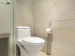 CHECK inn Taipei Xinyi